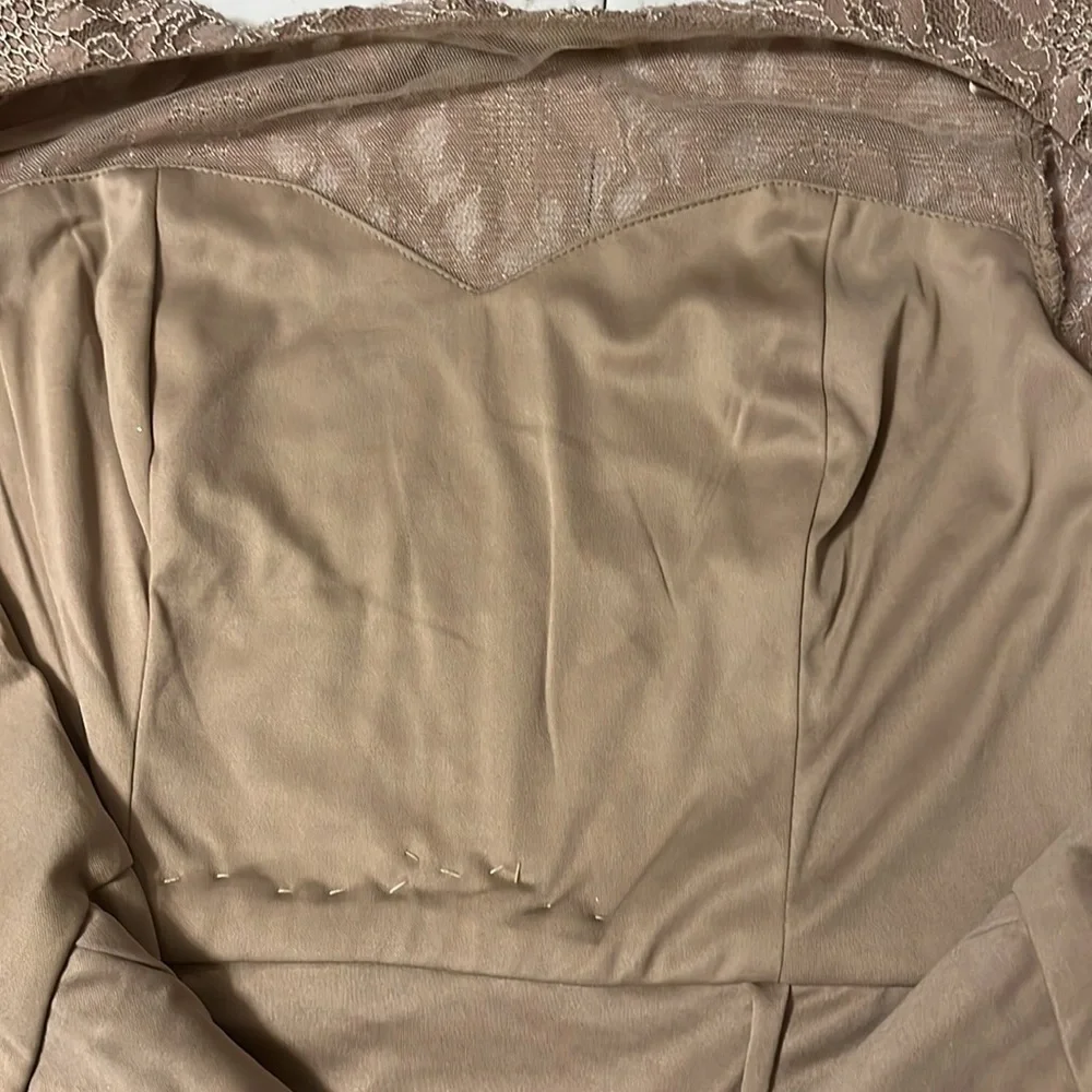 Jackie Jon beige lace cocktail dress . Sz 10